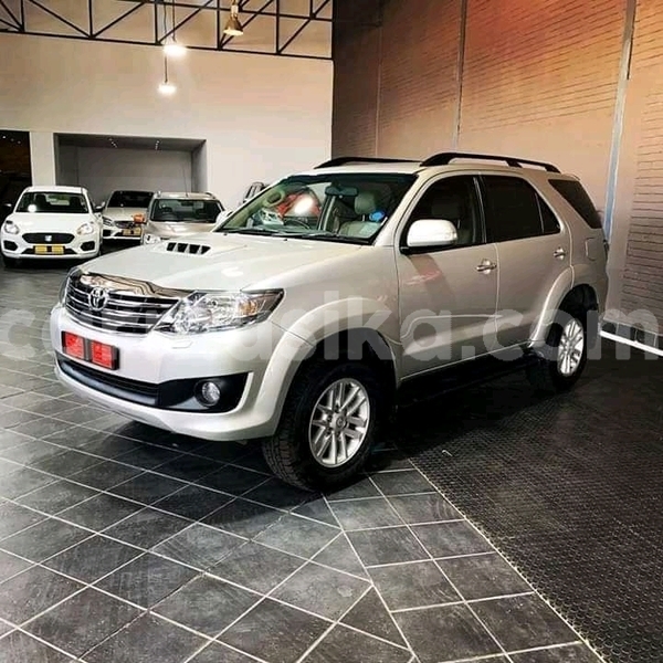 Big with watermark toyota fortuner matabeleland south beitbridge 26166