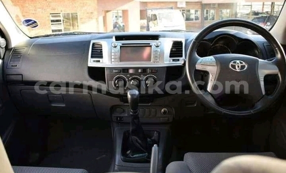 Buy Used Toyota Hilux Other Car in Beitbridge in Matabeleland South Buy Used Toyota Hilux Other Car in Beitbridge in Matabeleland South
