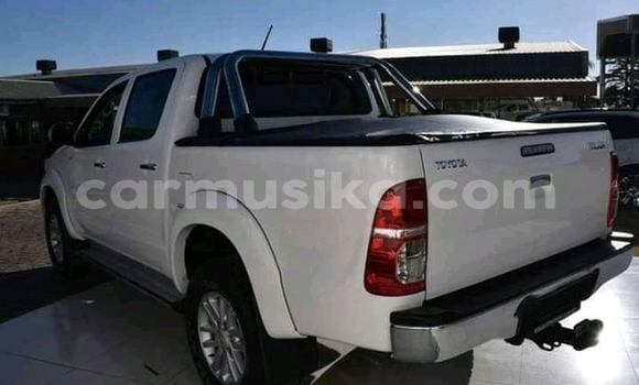 Buy Used Toyota Hilux Other Car in Beitbridge in Matabeleland South Buy Used Toyota Hilux Other Car in Beitbridge in Matabeleland South