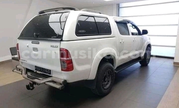 Buy Used Toyota Hilux Other Car in Beitbridge in Matabeleland South Buy Used Toyota Hilux Other Car in Beitbridge in Matabeleland South