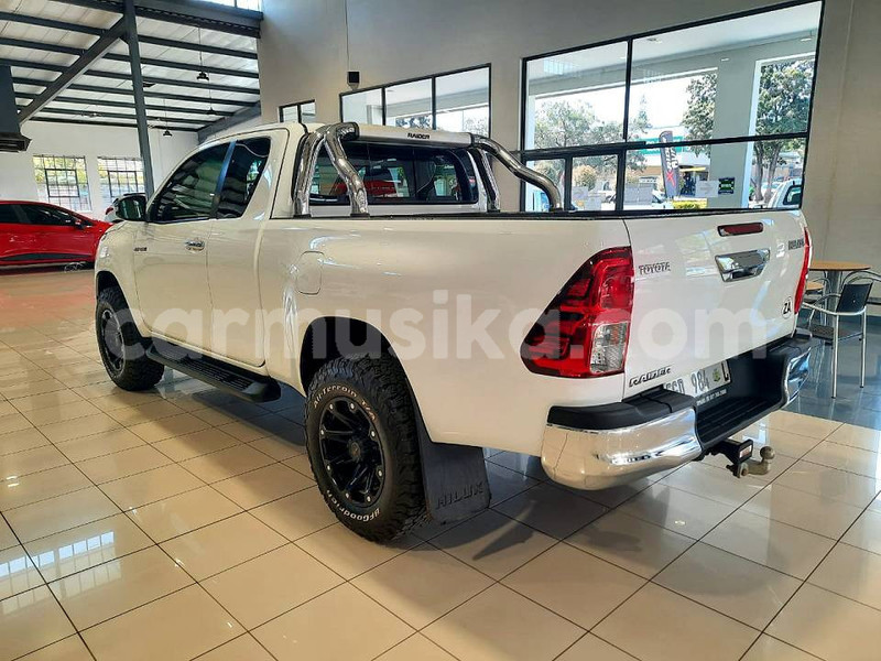 Big with watermark toyota hilux matabeleland south beitbridge 26172