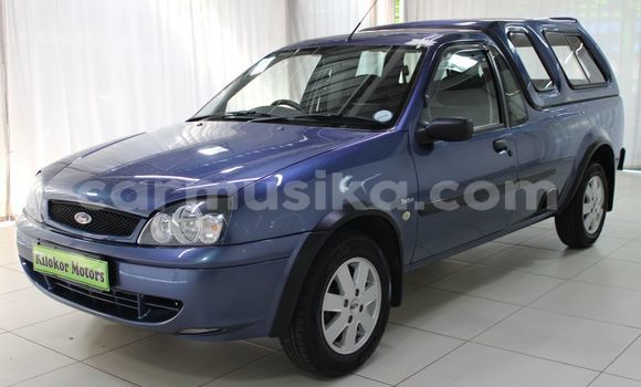 Tenga Tsaru Ford B-MAX Bhuruu Mota in Beitbridge in Matabeleland South