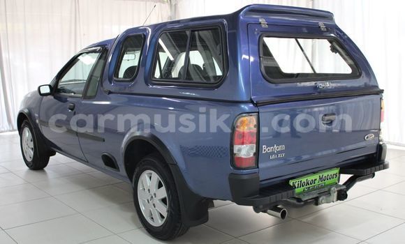 Tenga Tsaru Ford B-MAX Bhuruu Mota in Beitbridge in Matabeleland South Tenga Tsaru Ford B-MAX Bhuruu Mota in Beitbridge in Matabeleland South