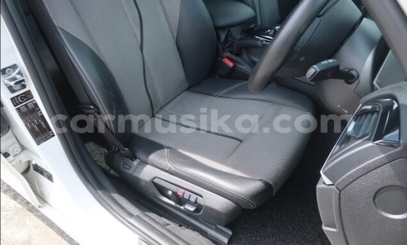 Nunua Ilio tumika BMW 1-Series Nyeupe Gari ndani ya Beitbridge nchini Matabeleland Kusini Nunua Ilio tumika BMW 1-Series Nyeupe Gari ndani ya Beitbridge nchini Matabeleland Kusini