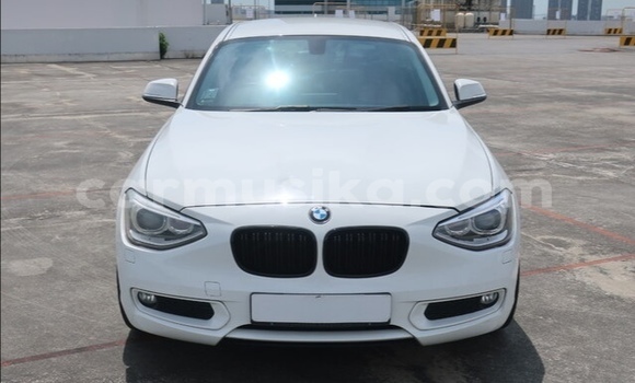 Nunua Ilio tumika BMW 1-Series Nyeupe Gari ndani ya Beitbridge nchini Matabeleland Kusini Nunua Ilio tumika BMW 1-Series Nyeupe Gari ndani ya Beitbridge nchini Matabeleland Kusini