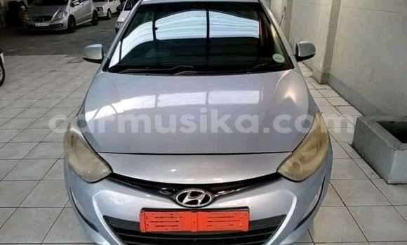 Buy Used Hyundai i20 Blue Car in Beitbridge in Matabeleland South Buy Used Hyundai i20 Blue Car in Beitbridge in Matabeleland South