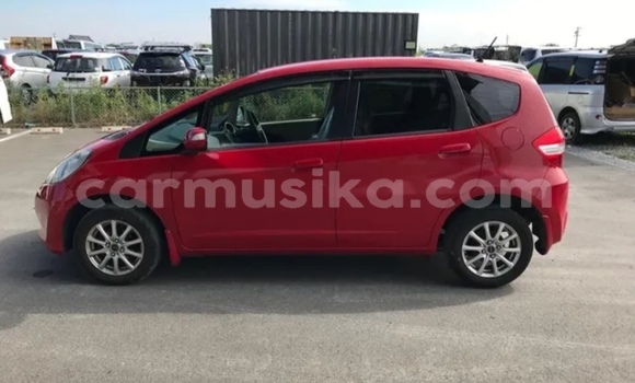 Buy Used Honda Fit Red Car in Beitbridge in Matabeleland South Buy Used Honda Fit Red Car in Beitbridge in Matabeleland South