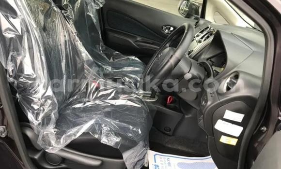 Nunua Ilio tumika Nissan Note Nyeusi Gari ndani ya Beitbridge nchini Matabeleland Kusini Nunua Ilio tumika Nissan Note Nyeusi Gari ndani ya Beitbridge nchini Matabeleland Kusini