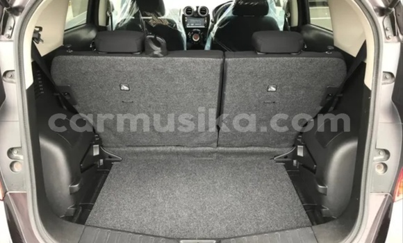 Nunua Ilio tumika Nissan Note Nyeusi Gari ndani ya Beitbridge nchini Matabeleland Kusini Nunua Ilio tumika Nissan Note Nyeusi Gari ndani ya Beitbridge nchini Matabeleland Kusini