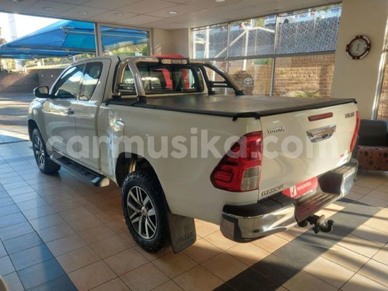 Big with watermark toyota hilux matabeleland south beitbridge 26197