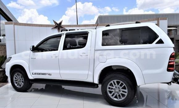 Nunua Ilio tumika Toyota Hilux Nyeupe Gari ndani ya Beitbridge nchini Matabeleland Kusini Nunua Ilio tumika Toyota Hilux Nyeupe Gari ndani ya Beitbridge nchini Matabeleland Kusini
