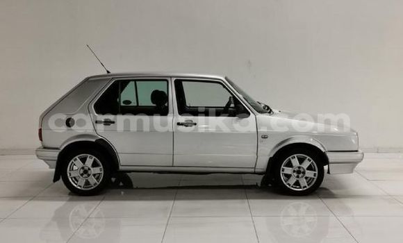 Nunua Ilio tumika Volkswagen Golf Fedha Gari ndani ya Beitbridge nchini Matabeleland Kusini Nunua Ilio tumika Volkswagen Golf Fedha Gari ndani ya Beitbridge nchini Matabeleland Kusini