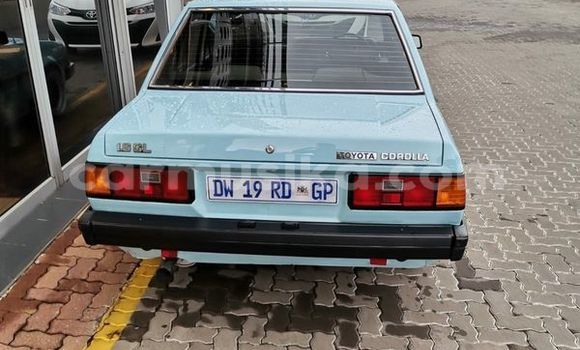 Acheter Occasion Voiture Toyota Corolla Blanc à Beitbridge, Matabeleland South Acheter Occasion Voiture Toyota Corolla Blanc à Beitbridge, Matabeleland South