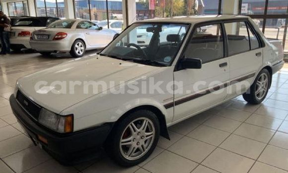 Acheter Occasion Voiture Toyota Corolla Blanc à Beitbridge, Matabeleland South