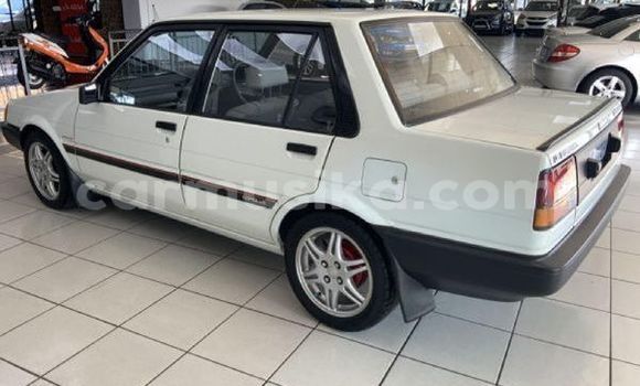 Tenga Tsaru Toyota Corolla Chena Mota in Beitbridge in Matabeleland South Tenga Tsaru Toyota Corolla Chena Mota in Beitbridge in Matabeleland South