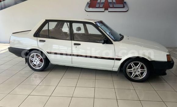 Tenga Tsaru Toyota Corolla Chena Mota in Beitbridge in Matabeleland South Tenga Tsaru Toyota Corolla Chena Mota in Beitbridge in Matabeleland South