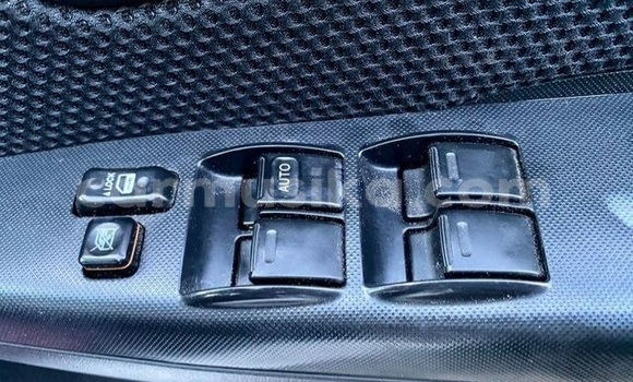 Acheter Occasion Voiture Toyota Hiluxe Revo Blanc à Beitbridge, Matabeleland South Acheter Occasion Voiture Toyota Hiluxe Revo Blanc à Beitbridge, Matabeleland South