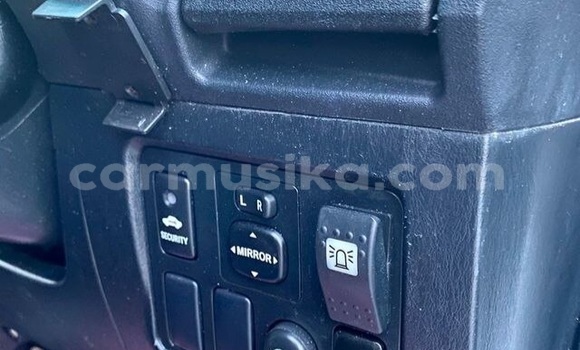 Acheter Occasion Voiture Toyota Hiluxe Revo Blanc à Beitbridge, Matabeleland South Acheter Occasion Voiture Toyota Hiluxe Revo Blanc à Beitbridge, Matabeleland South