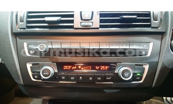 Buy Used BMW 1-Series Beige Car in Beitbridge in Matabeleland South Buy Used BMW 1-Series Beige Car in Beitbridge in Matabeleland South