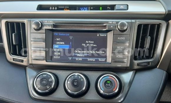 Tenga Tsaru Toyota RAV4 Chena Mota in Beitbridge in Matabeleland South Tenga Tsaru Toyota RAV4 Chena Mota in Beitbridge in Matabeleland South