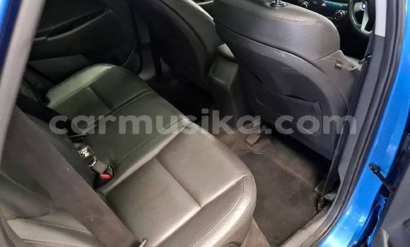 Acheter Occasion Voiture Hyundai Tucson Bleu à Beitbridge, Matabeleland South Acheter Occasion Voiture Hyundai Tucson Bleu à Beitbridge, Matabeleland South