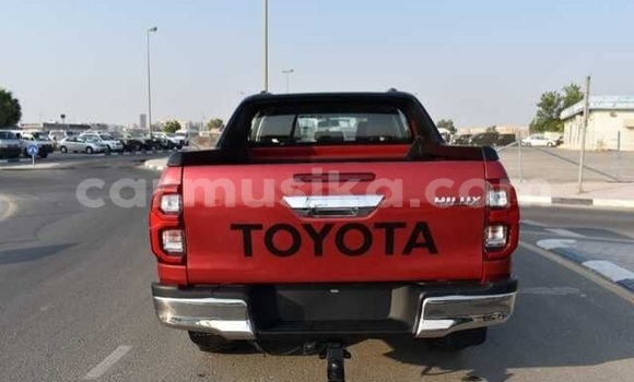 Tenga Tsaru Toyota Hilux Tsvuku Mota in Beitbridge in Matabeleland South Tenga Tsaru Toyota Hilux Tsvuku Mota in Beitbridge in Matabeleland South