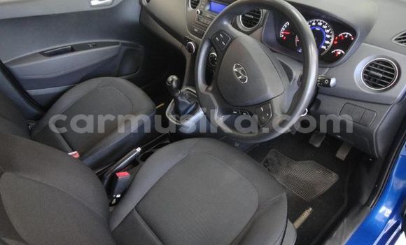 Buy Used Hyundai i10 Blue Car in Beitbridge in Matabeleland South Buy Used Hyundai i10 Blue Car in Beitbridge in Matabeleland South