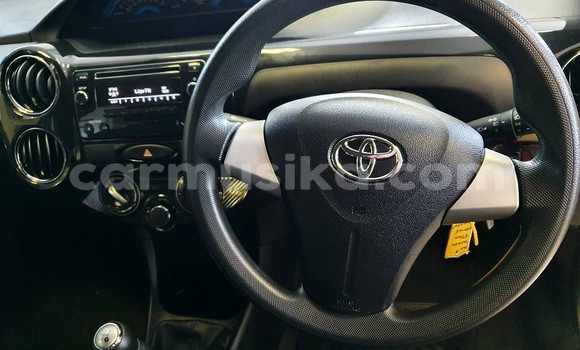 Nunua Ilio tumika Toyota Etios Brown Gari ndani ya Beitbridge nchini Matabeleland Kusini Nunua Ilio tumika Toyota Etios Brown Gari ndani ya Beitbridge nchini Matabeleland Kusini
