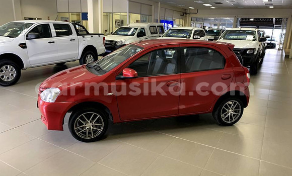 Buy Used Toyota Etios Red Car in Beitbridge in Matabeleland South Buy Used Toyota Etios Red Car in Beitbridge in Matabeleland South