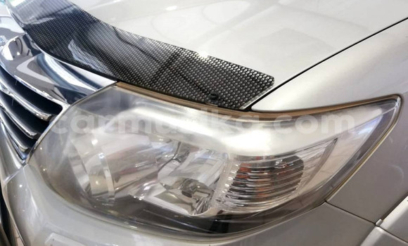 Nunua Ilio tumika Toyota Fortuner Fedha Gari ndani ya Beitbridge nchini Matabeleland Kusini Nunua Ilio tumika Toyota Fortuner Fedha Gari ndani ya Beitbridge nchini Matabeleland Kusini