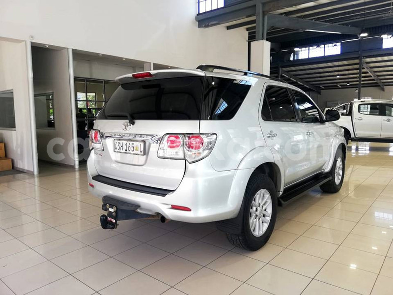 Big with watermark toyota fortuner matabeleland south beitbridge 26244