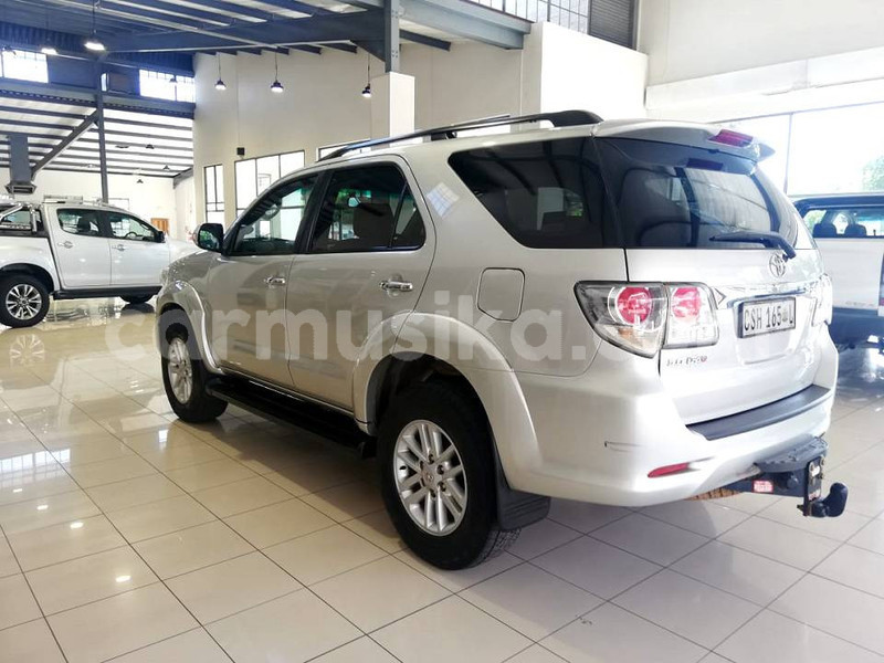 Big with watermark toyota fortuner matabeleland south beitbridge 26244