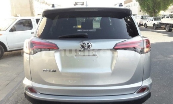 Buy Used Toyota RAV4 Silver Car in Beitbridge in Matabeleland South Buy Used Toyota RAV4 Silver Car in Beitbridge in Matabeleland South