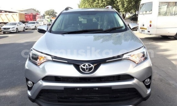 Buy Used Toyota RAV4 Silver Car in Beitbridge in Matabeleland South Buy Used Toyota RAV4 Silver Car in Beitbridge in Matabeleland South