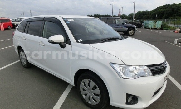 Buy Used Toyota Corolla White Car in Beitbridge in Matabeleland South Buy Used Toyota Corolla White Car in Beitbridge in Matabeleland South