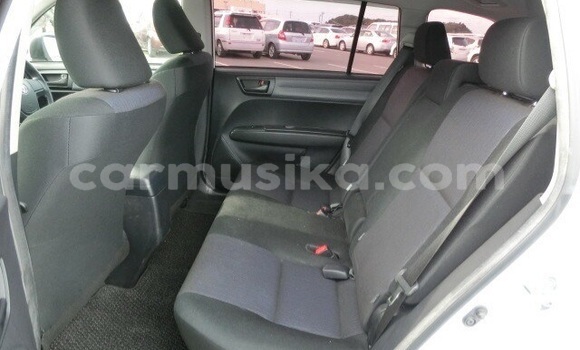 Buy Used Toyota Corolla White Car in Beitbridge in Matabeleland South Buy Used Toyota Corolla White Car in Beitbridge in Matabeleland South