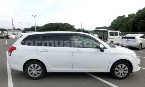 Buy Used Toyota Corolla White Car in Beitbridge in Matabeleland South Buy Used Toyota Corolla White Car in Beitbridge in Matabeleland South