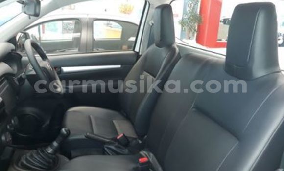 Acheter Toyota hilux à Zvishavane, Midlands Acheter Toyota hilux à Zvishavane, Midlands