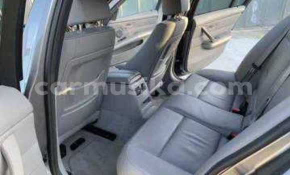 Tenga Tsaru BMW 3–Series Sirivha Mota in Beitbridge in Matabeleland South Tenga Tsaru BMW 3–Series Sirivha Mota in Beitbridge in Matabeleland South