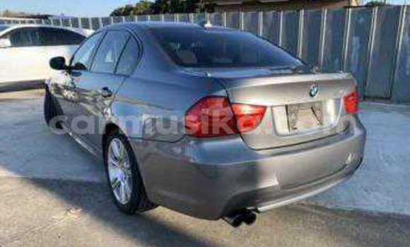 Tenga Tsaru BMW 3–Series Sirivha Mota in Beitbridge in Matabeleland South Tenga Tsaru BMW 3–Series Sirivha Mota in Beitbridge in Matabeleland South