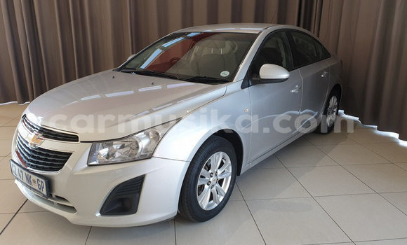 Nunua Ilio tumika Chevrolet Cruze Fedha Gari ndani ya Beitbridge nchini Matabeleland Kusini