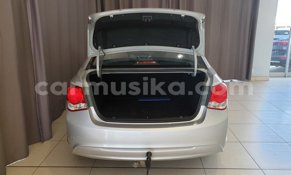 Tenga Tsaru Chevrolet Cruze Sirivha Mota in Beitbridge in Matabeleland South Tenga Tsaru Chevrolet Cruze Sirivha Mota in Beitbridge in Matabeleland South