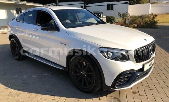 Acheter Occasion Voiture Mercedes‒Benz CLS-klasse Blanc à Beitbridge, Matabeleland South Acheter Occasion Voiture Mercedes‒Benz CLS-klasse Blanc à Beitbridge, Matabeleland South