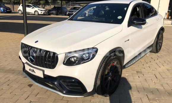 Acheter Occasion Voiture Mercedes‒Benz CLS-klasse Blanc à Beitbridge, Matabeleland South Acheter Occasion Voiture Mercedes‒Benz CLS-klasse Blanc à Beitbridge, Matabeleland South