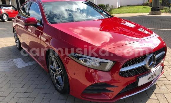 Tenga Tsaru Mercedes‒Benz C-klasse AMG Tsvuku Mota in Beitbridge in Matabeleland South Tenga Tsaru Mercedes‒Benz C-klasse AMG Tsvuku Mota in Beitbridge in Matabeleland South
