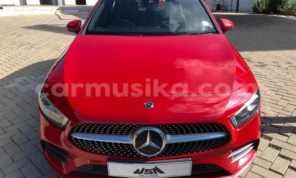 Tenga Tsaru Mercedes‒Benz C-klasse AMG Tsvuku Mota in Beitbridge in Matabeleland South Tenga Tsaru Mercedes‒Benz C-klasse AMG Tsvuku Mota in Beitbridge in Matabeleland South