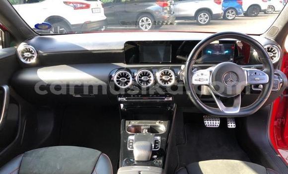 Tenga Tsaru Mercedes‒Benz C-klasse AMG Tsvuku Mota in Beitbridge in Matabeleland South Tenga Tsaru Mercedes‒Benz C-klasse AMG Tsvuku Mota in Beitbridge in Matabeleland South