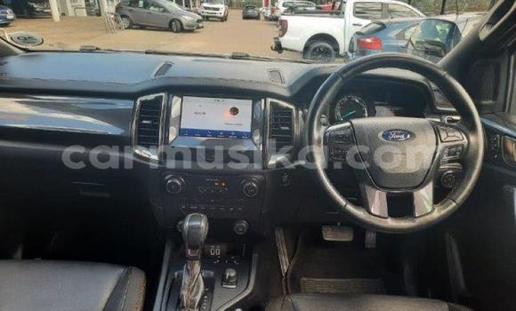 Nunua Ilio tumika Ford Ranger Nyeupe Gari ndani ya Beitbridge nchini Matabeleland Kusini Nunua Ilio tumika Ford Ranger Nyeupe Gari ndani ya Beitbridge nchini Matabeleland Kusini