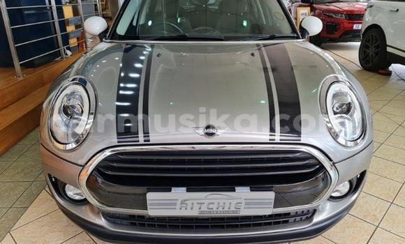 Acheter Occasion Voiture Mini Cooper S clubman Gris à Beitbridge, Matabeleland South Acheter Occasion Voiture Mini Cooper S clubman Gris à Beitbridge, Matabeleland South