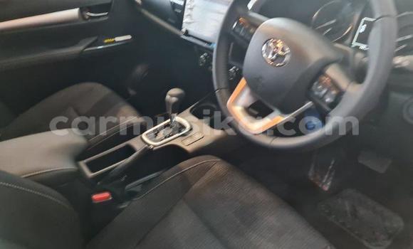 Tenga Tsaru Toyota Hilux Chena Mota in Beitbridge in Matabeleland South Tenga Tsaru Toyota Hilux Chena Mota in Beitbridge in Matabeleland South